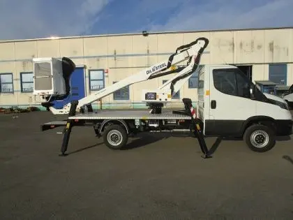 couvreur colmar youri multiservices intervention nacelle toiture